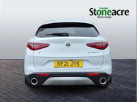 Used Alfa Romeo Stelvio Lusso 196 HP (144 kW) 2021 White SUV