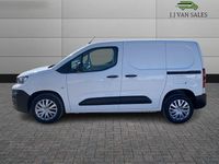 Used Peugeot Partner 131 HP (96 kW) 2020 White MPV