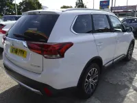 Used Mitsubishi Outlander 147 HP (108 kW) 2018 White SUV