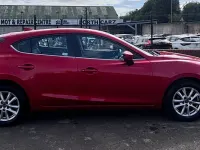 Used Mazda 3 100 HP (73 kW) 2016 Red Hatchback