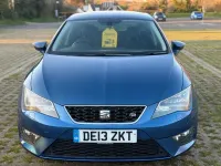 Begagnad Seat Leon FR 140 HK (102 kW) 2013 Blå Halvkombi