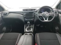 used Nissan Qashqai 1.3 DiG-T 160 Acenta Premium 5dr DCT