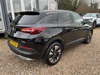 Used Vauxhall Grandland X Sport 130 HP (95 kW) 2019 Black SUV