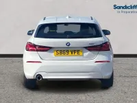 Used BMW 118 Comfort Edition 140 HP (102 kW) 2020 White Hatchback