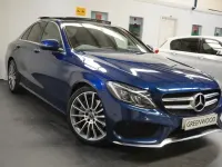 Usado Mercedes C250 AMG line 204 HP (150 kW) 2017 Azul Sedan