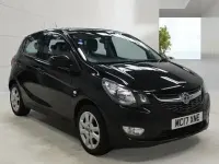 Usado Vauxhall Viva 75 HP (55 kW) 2017 Preto Citadino