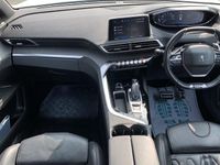 Used Peugeot 5008 GTi 179 HP (131 kW) 2019 White SUV