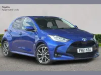Used Toyota Yaris Design 116 HP (85 kW) 2021 Galactic blue Hatchback