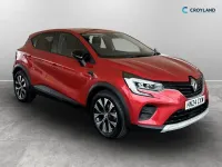 Used Renault Captur Evolution 91 HP (66 kW) 2024 Red SUV