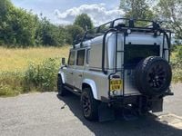 Used Land Rover Defender 122 HP (89 kW) 2014 Silver SUV