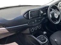 Usado Fiat Tipo Lounge 120 HP (88 kW) 2021 Prateado Carrinha