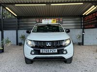 Used Mitsubishi L200 181 HP (133 kW) 2020 White Pickup