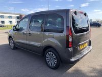 Gebraucht Peugeot Partner Tepee Active 98 PS (72 kW) 2018 Grau Van / Kleinbus