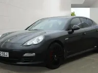 Used Porsche Panamera 250 HP (183 kW) 2012 Black Hatchback