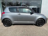 Usado Suzuki Swift GL 92 HP (67 kW) 2008 Cinzento Citadino