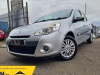 Used Renault Clio II 2010 Silver Hatchback
