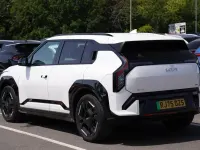 Used Kia EV3 GT-Line 150 kW (204 HP) 2025 White SUV