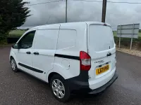Used Ford Transit Courier Trend 2021 White Van