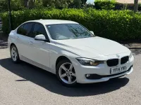Used BMW 318 Comfort Edition 2014 White Sedan