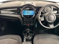 Używany Mini Cooper Classic 134 KM (98 kW) 2022 Zielony Hatchback