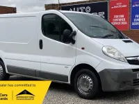 Used Vauxhall Vivaro 115 HP (84 kW) 2014 White MPV