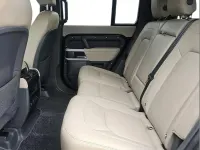 Używany Land Rover Defender 245 KM (180 kW) 2024 Czarny SUV