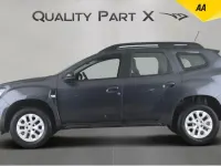 Usado Dacia Duster Comfort 91 HP (66 kW) 2022 Cinzento Citadino