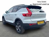 Used Volvo XC40 R-Design 161 HP (118 kW) 2022 Silver SUV