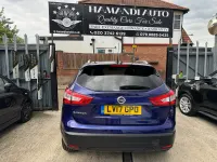 Używany Nissan Qashqai N-Connecta 115 KM (84 kW) 2017 Niebieski SUV