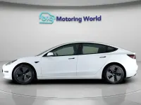 Used Tesla Model 3 Standard Range Plus 239 kW (325 HP) 2021 White Sedan