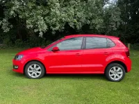 Used VW Polo Match 60 HP (44 kW) 2013 Red Hatchback