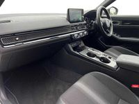 Used Honda Civic Hybrid 143 HP (105 kW) 2023 Platinum white