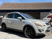 Używany Ford Kuga Titanium 134 KM (98 kW) 2009 Srebrny SUV