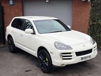 Used Porsche Cayenne 240 HP (176 kW) 2009 White SUV