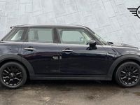 Usado Mini Cooper Classic 134 HP (98 kW) 2023 Preto Citadino