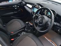 Used Mini Cooper Classic 136 HP (100 kW) 2022 Hatchback