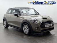 Begagnad Mini Cooper S Hatch 192 HK (141 kW) 2018 Grå Halvkombi