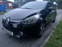 Used Renault Clio Iconic 90 HP (66 kW) 2016 Black Hatchback