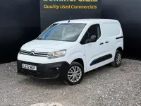 Used Citroën Berlingo 100 HP (73 kW) 2022 White MPV