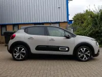 Used Citroën C3 PureTech 82 HP (60 kW) 2022 Beige Hatchback