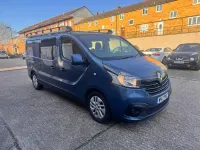 Usado Renault Trafic 2017 Azul Monovolume