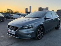 Begagnad Volvo V40 R-Design 2015 Grå Halvkombi