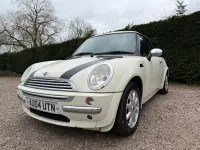 Used Mini ONE Hatch 90 HP (66 kW) 2004 White Hatchback