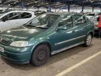 Second-hand Vauxhall Astra Club 2001 Verde Hatchback