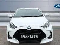 Used Toyota Yaris Design 116 HP (85 kW) 2023 White Hatchback