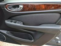 Used Jaguar XJ6 240 HP (176 kW) 2004 Sedan