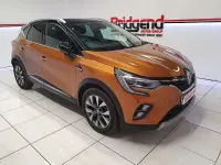 Used Renault Captur Version S 2020 Orange/black SUV