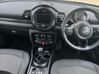 Used Mini Cooper Clubman Classic 136 HP (100 kW) 2018 Silver Estate
