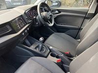 Used Audi A1 Design 94 HP (69 kW) 2020 White Hatchback