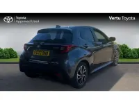 Used Toyota Yaris Hybrid Design 114 HP (83 kW) 2022 Grey Hatchback